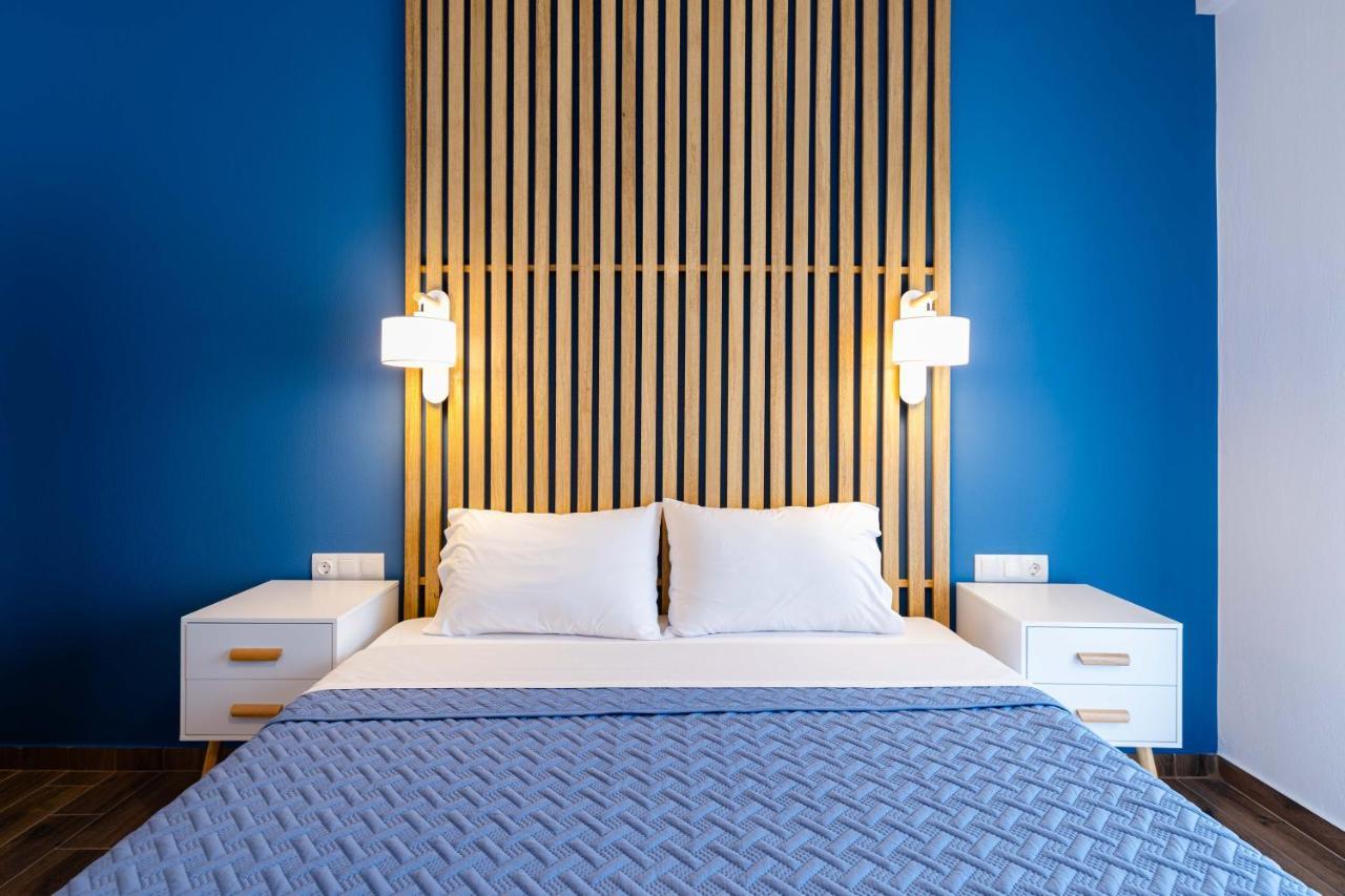 Elvis Nest Apartment Nea Moudania Bagian luar foto